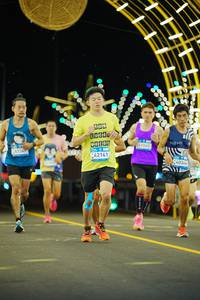 BIB: 000000, 000, 365, 6300, 42141, 77007
                            <button type="button" onclick="openModal(22809589)" class="btn btn-primary btn-sm float-right btn-popup" data-toggle="modal" data-target=".modal-high-quality">
                        <i class="fas fa-shopping-cart"></i> Add to Cart
                    </button>
                                            <button type="button" onclick="isThisMe(22809589, true)" class="btn btn-success btn-sm float-right btn-popup btn-isme hidden" data-toggle="tooltip" data-placement="bottom" title="นี่คือรูปของคุณใช่ไหม คลิกที่นี่เพื่อเอาเข้าอัลบั้ม">
                        <i class="fas fa-plus"></i> Add to album
                    </button>
                    <button type="button" onclick="isThisMe(22809589, false)" class="btn btn-warning btn-sm float-right btn-popup btn-isnotme hidden">
                        <i class="fas fa-ban"></i> Remove from album
                    </button>